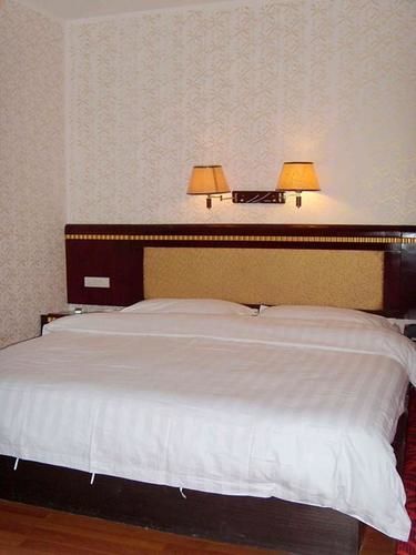 Guilin Muslim Hotel Exterior photo